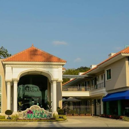 Hotel Villa Magna Poza Rica Extérieur photo
